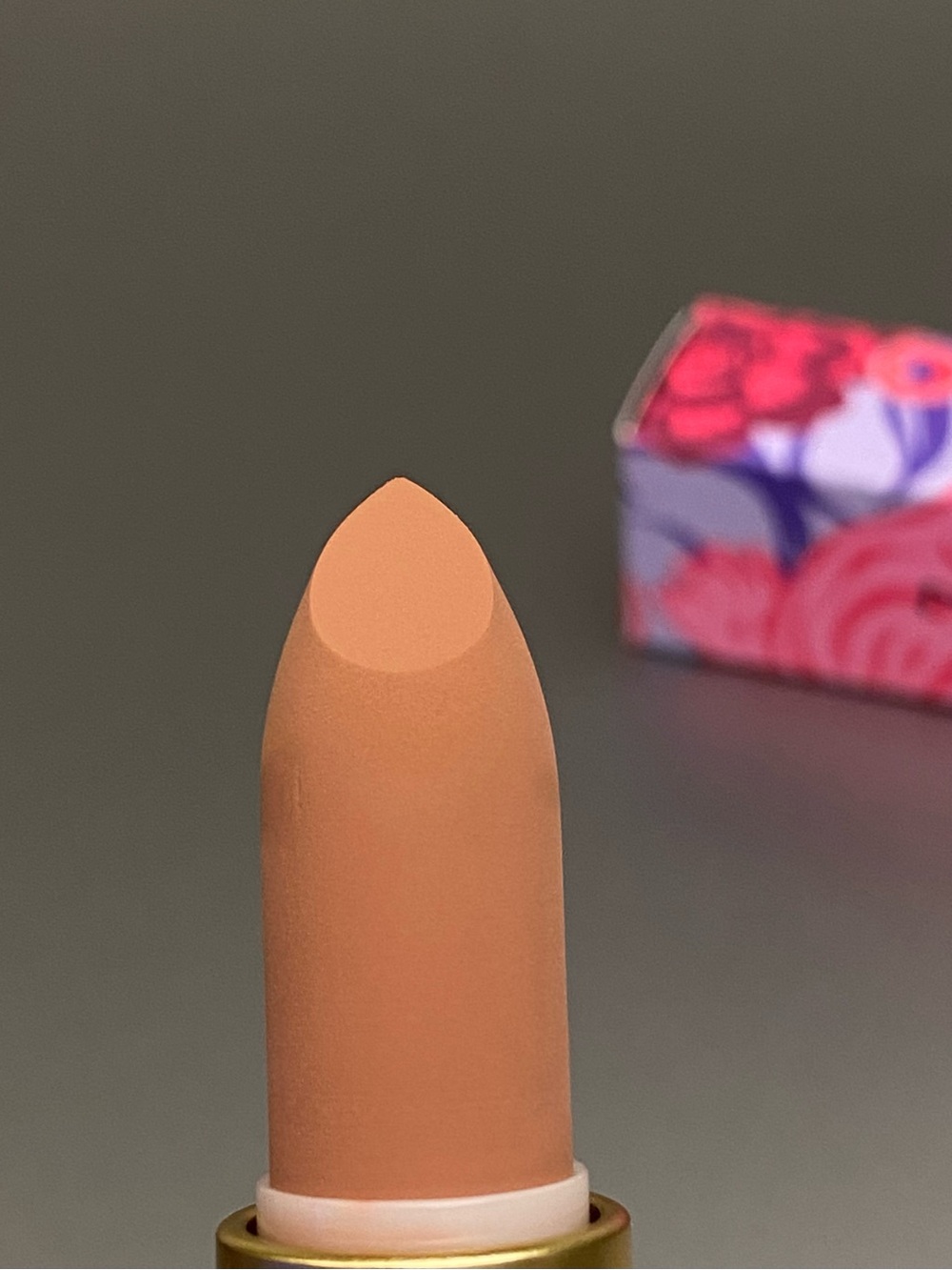 MAC “Enveloped In Luck” Lipstick - Picture 4 of 6